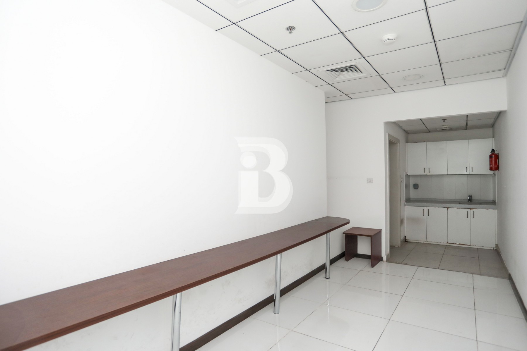 High End Office | Premium Fixtures | Vastu Unit