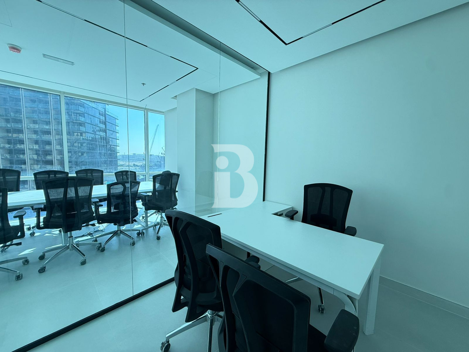 VACANT | RARE SIZE | CORNER UNIT | GRADE A