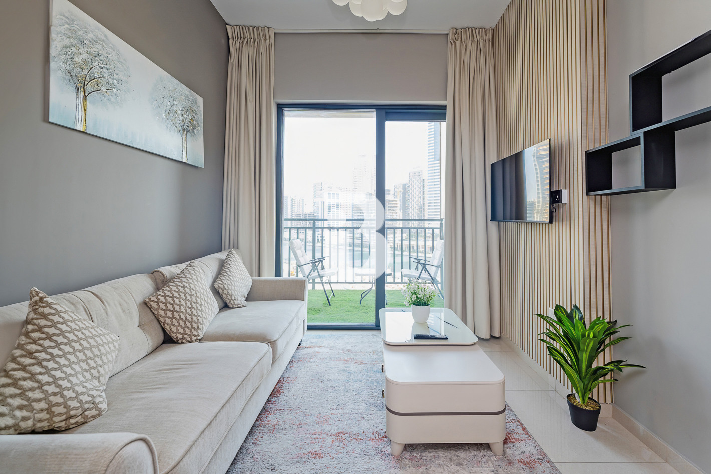 Vacant on Transfer| Furnished | Spacious Layout