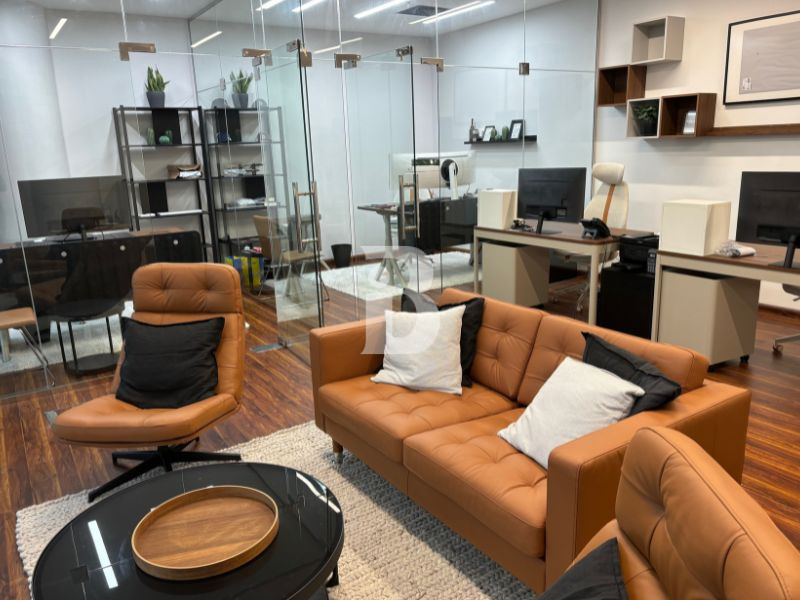 Canal view | Fully Fitted | Vacant Office