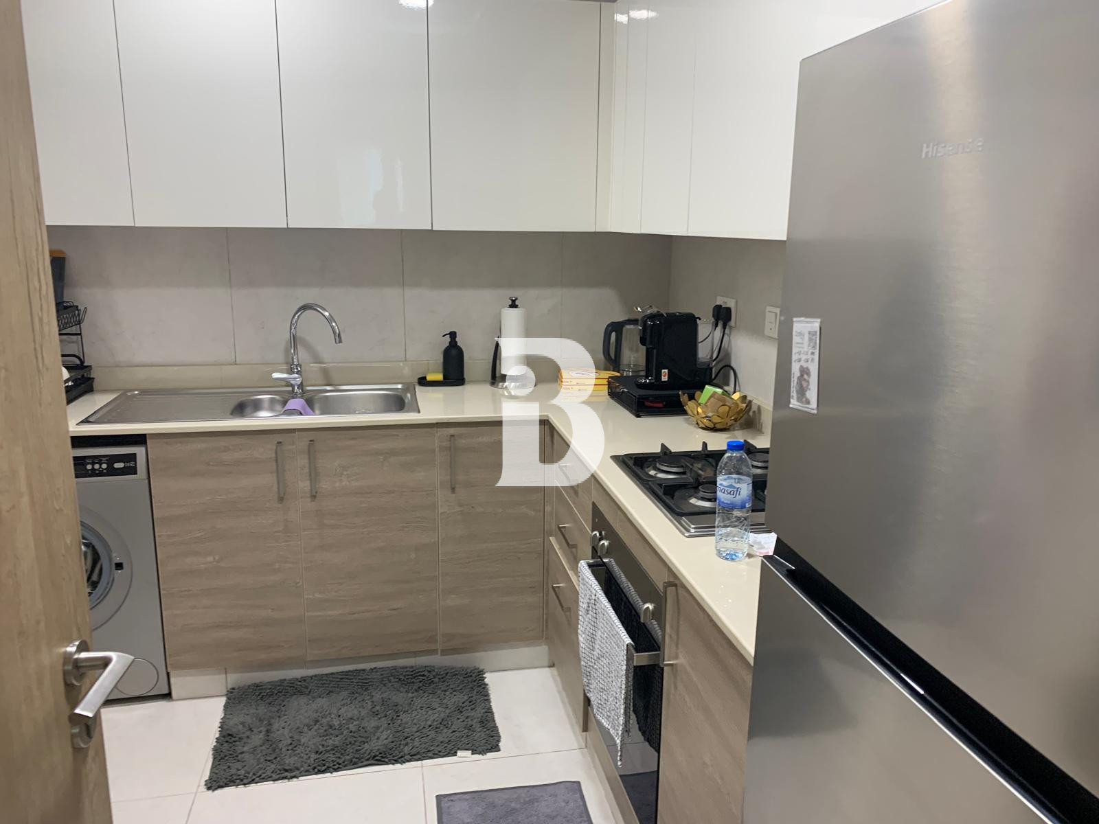 Fully-furnished | Spacious Unit | Ready to Move in