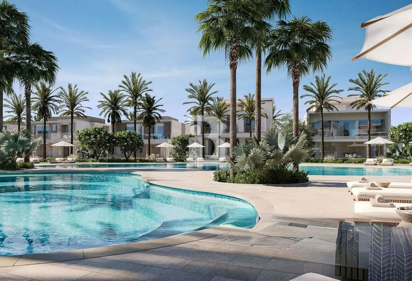 Prime Location | Garden villa | Water Front