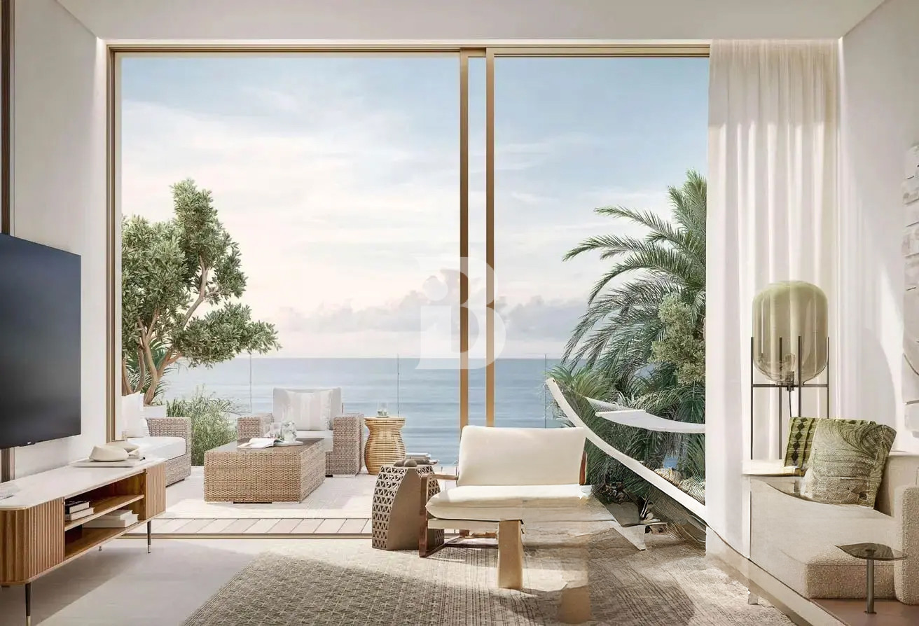 Prime Location | Garden villa | Water Front