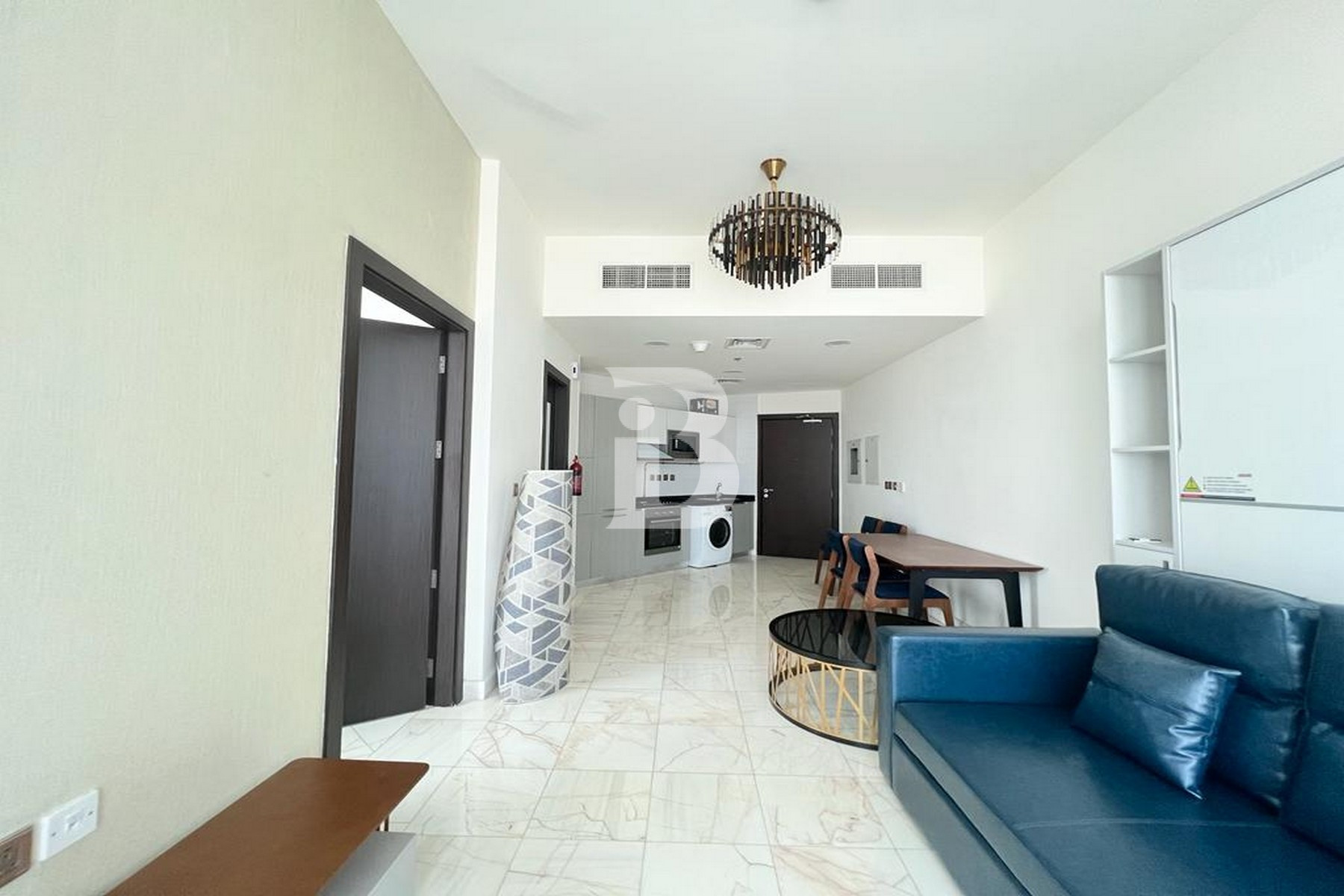 Luxurious  |  Furnished | Prime Location