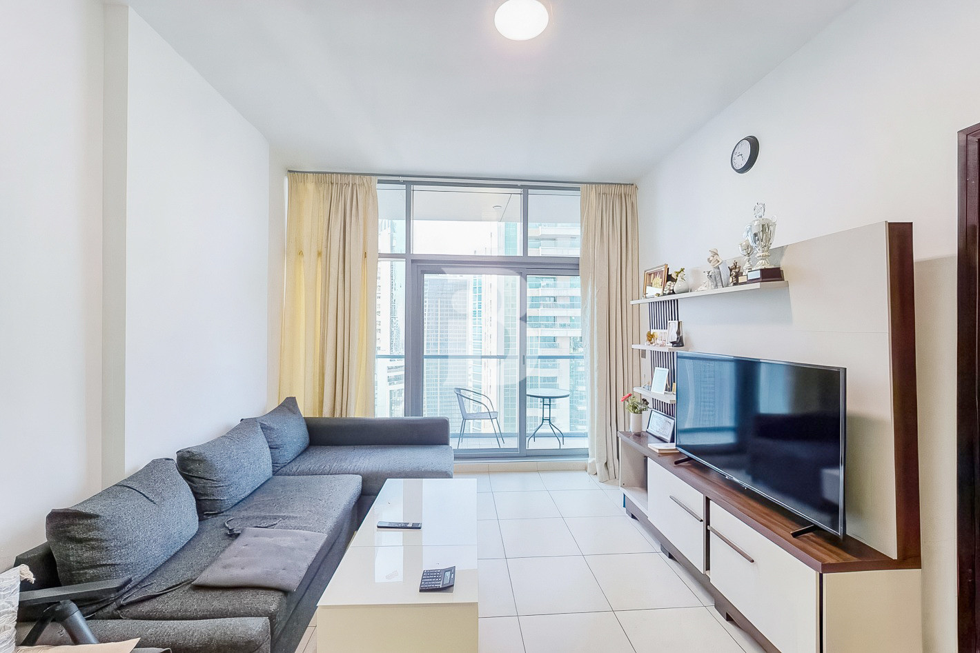 Exclusive 1BR | High Floor | Fully Furnished