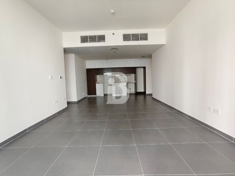 STUNNING CREEK VIEW |SPACIOUS LAYOUT |LUXURIOUS