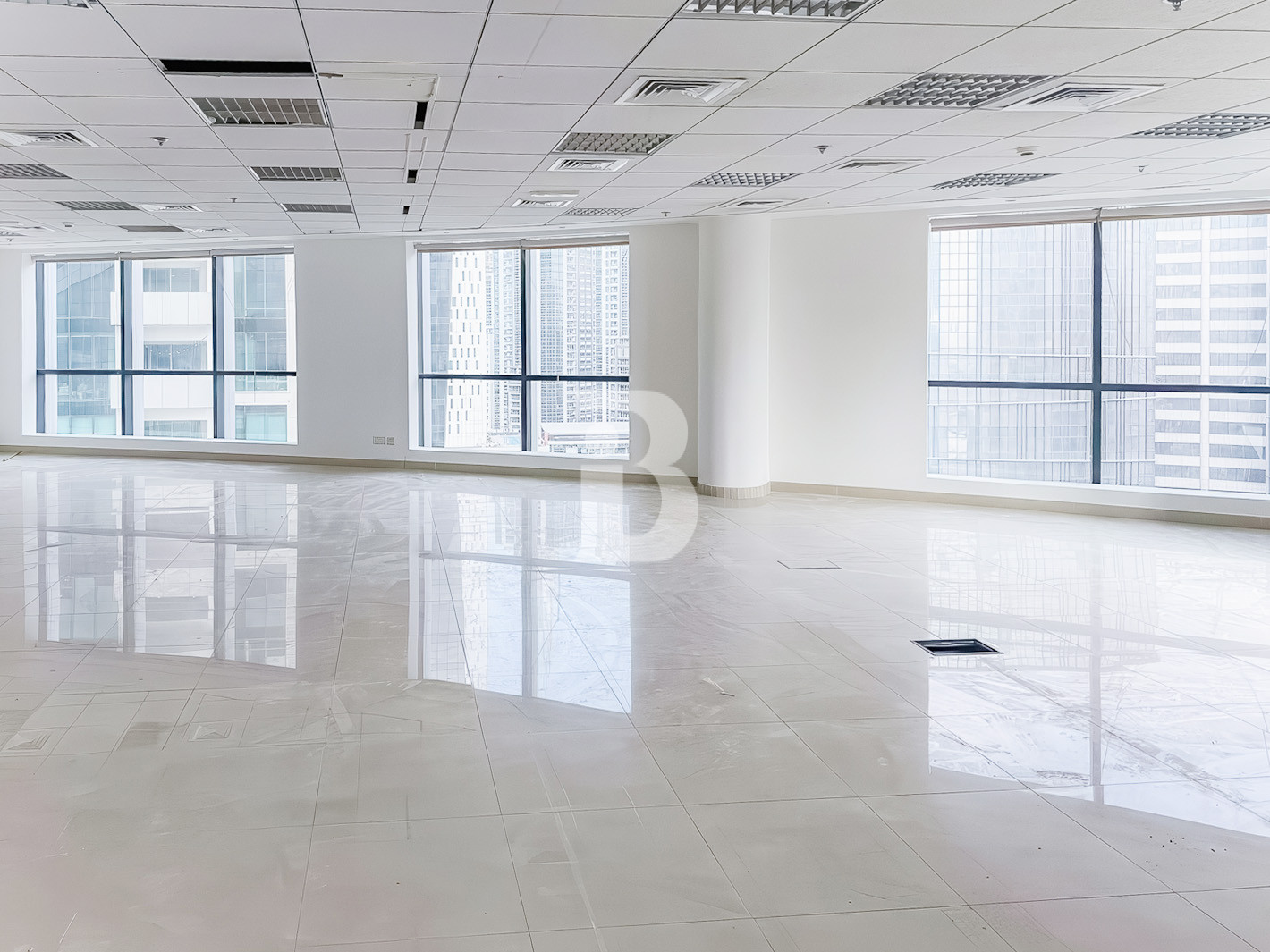 Vacant Office | High Floor | Near Metro