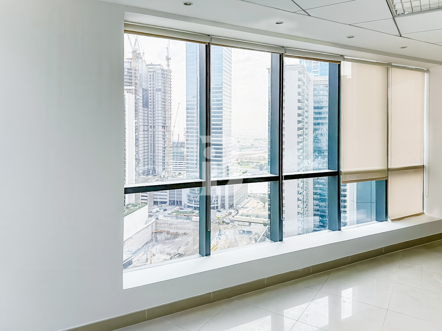 Vacant Office | High Floor | Near Metro