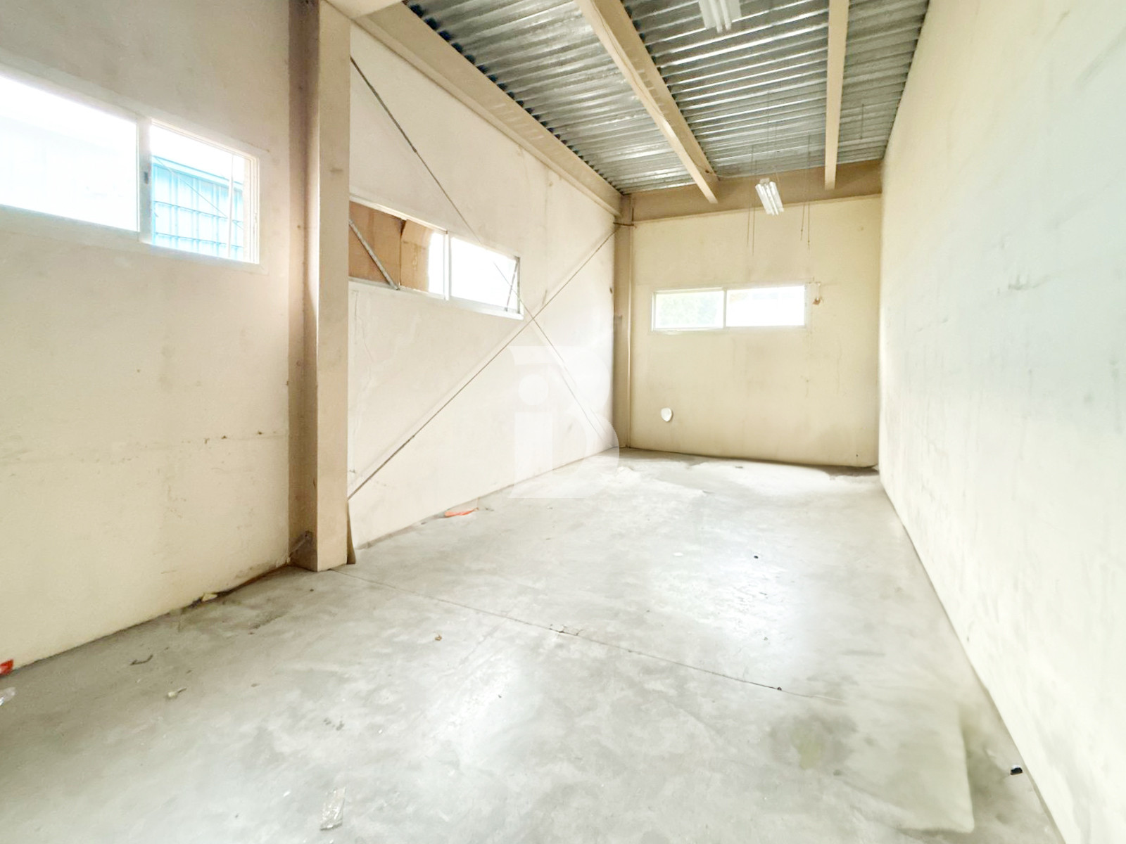 VACANT | 50 KW POWER | NO TAX | NEWLY BUILT