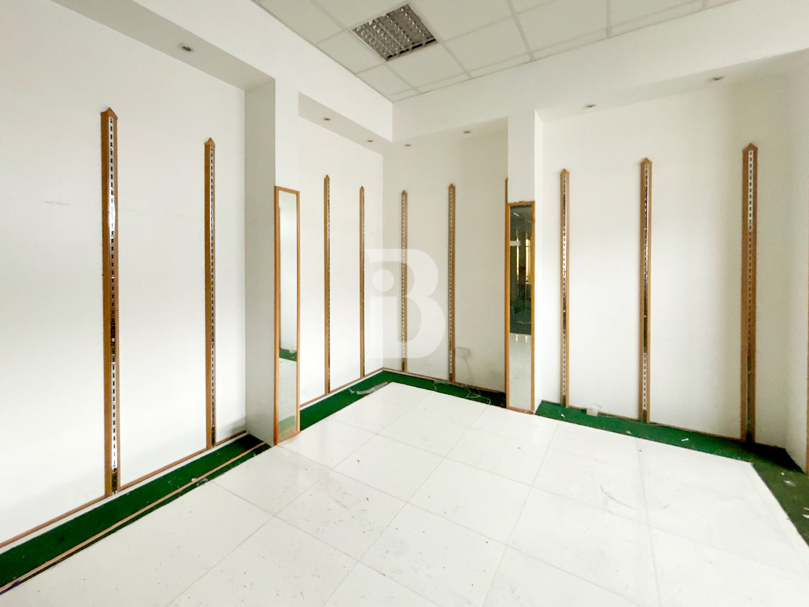 VACANT | 50 KW POWER | NO TAX | NEWLY BUILT