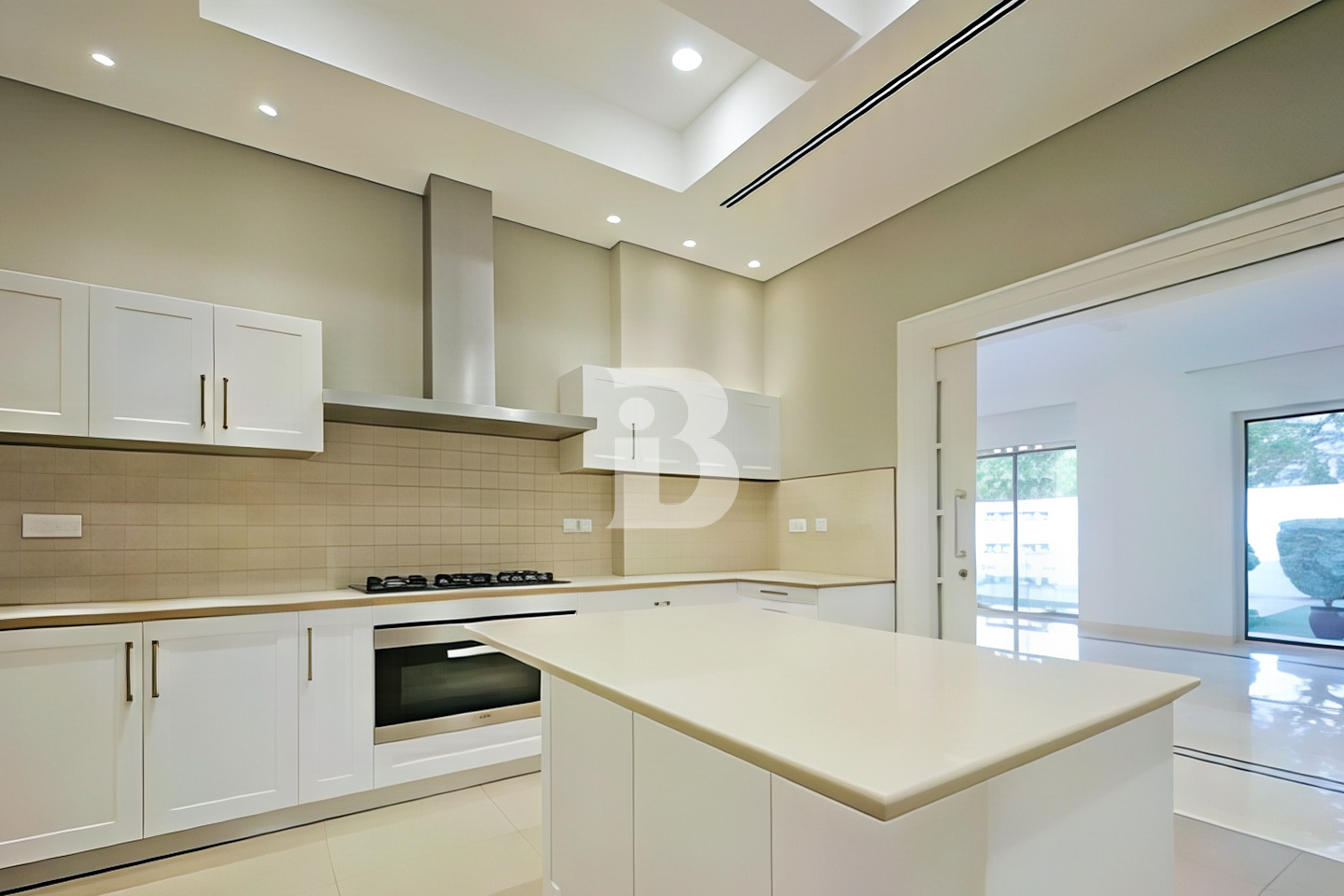 DISTRICT 1 LUXURY |5 BEDROOM VILLA |PREMIUM LIVING