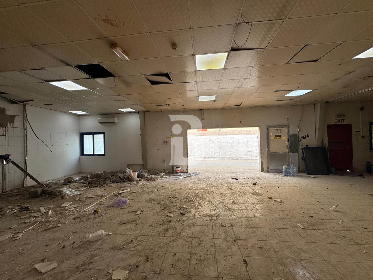 Prime Location| Storage Only|Vacant