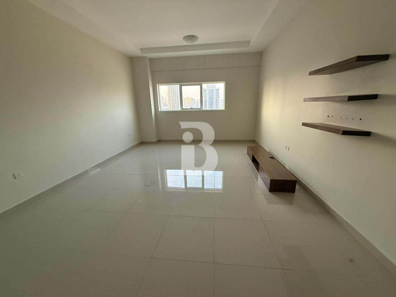  Huge Apartment | High Floor | Ready to move 