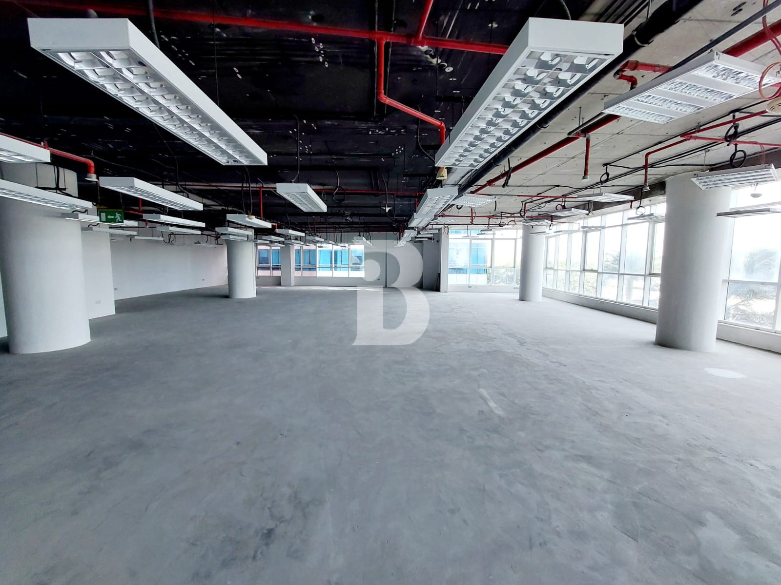 Visible &amp; Accessible Office Space for Lease |Ready