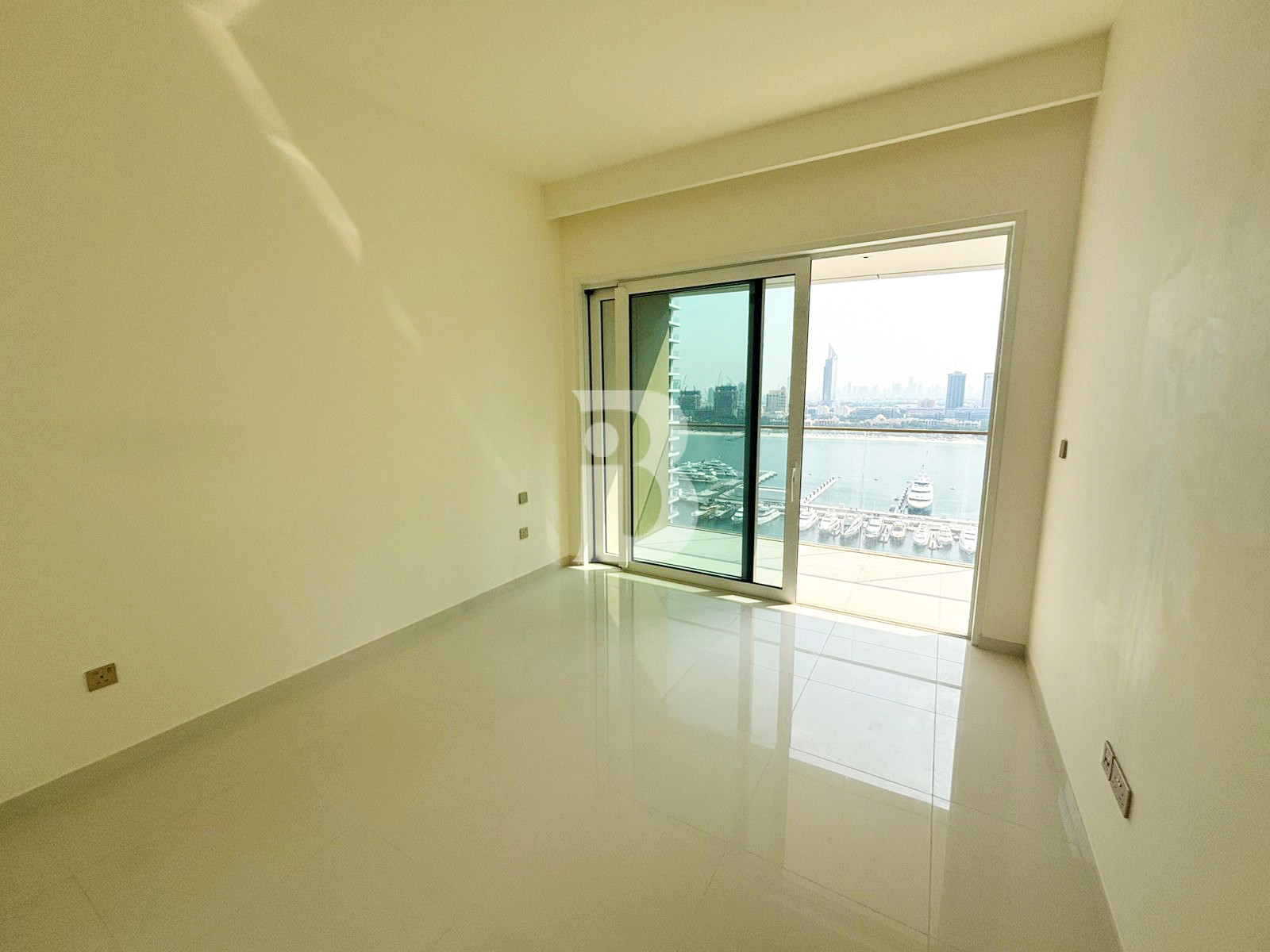 Luxury Living | Stunning Views | Grand Blue