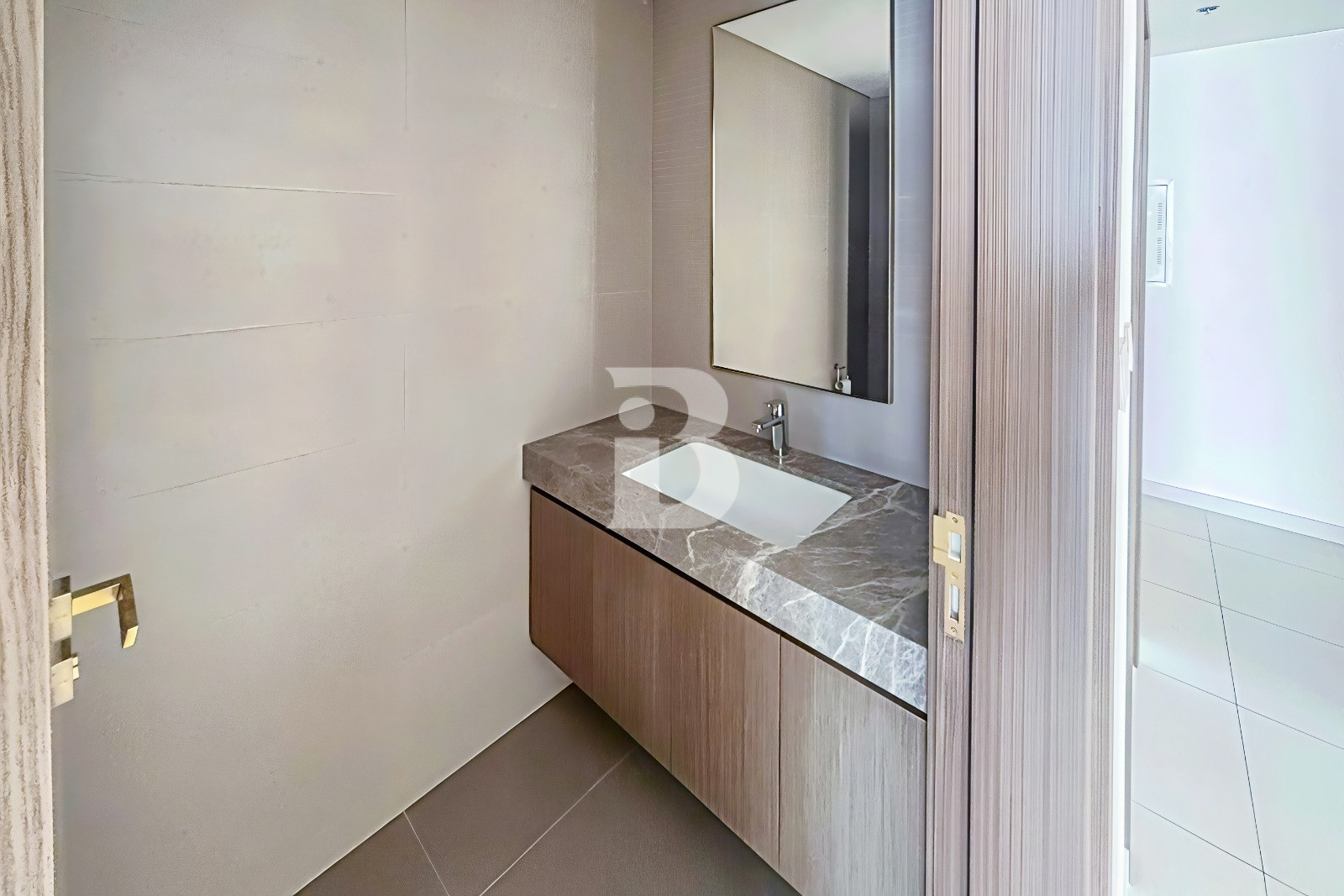 Luxury Living | Stunning Views | Grand Blue