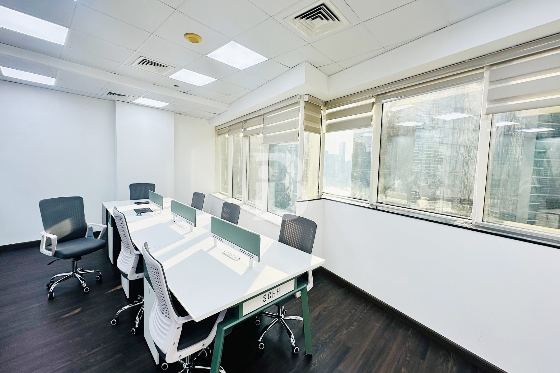 FULLY FITTED | GREAT LOCATION | GOOD INVESTMENT