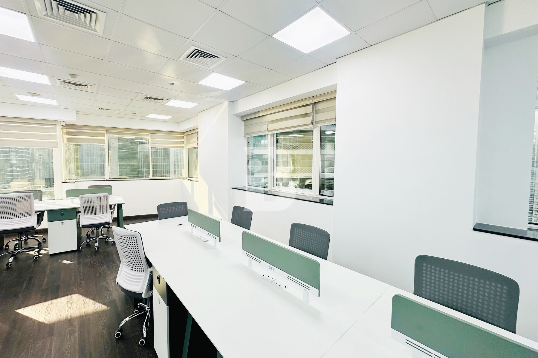 FULLY FITTED | GREAT LOCATION | GOOD INVESTMENT