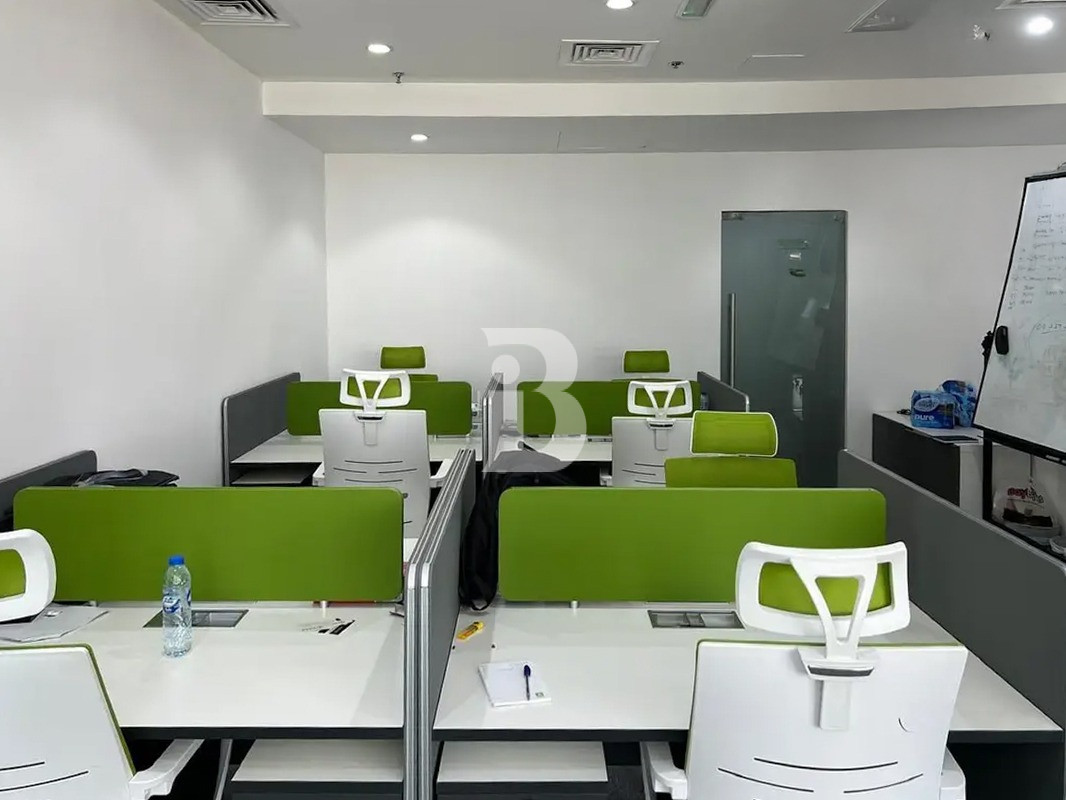 Furnished | Lake View | Working station