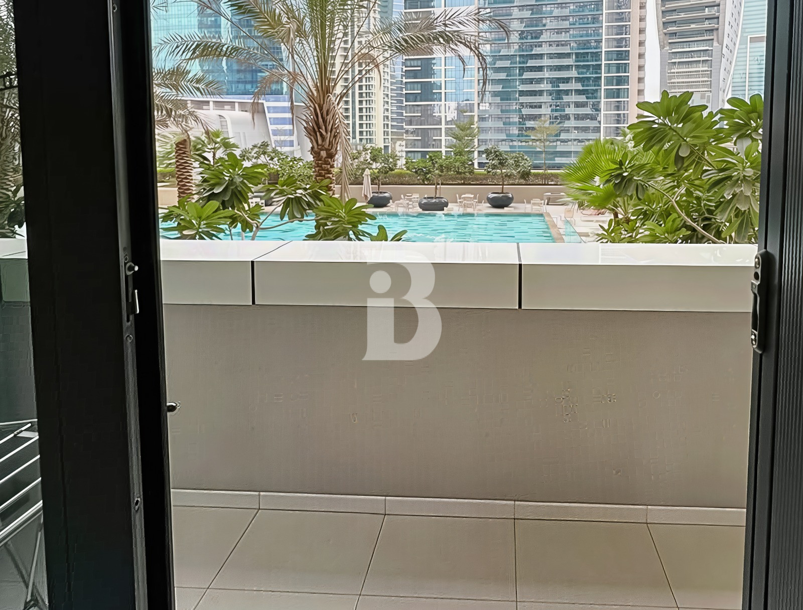 Luxurious | Furnished | Near to Metro Station