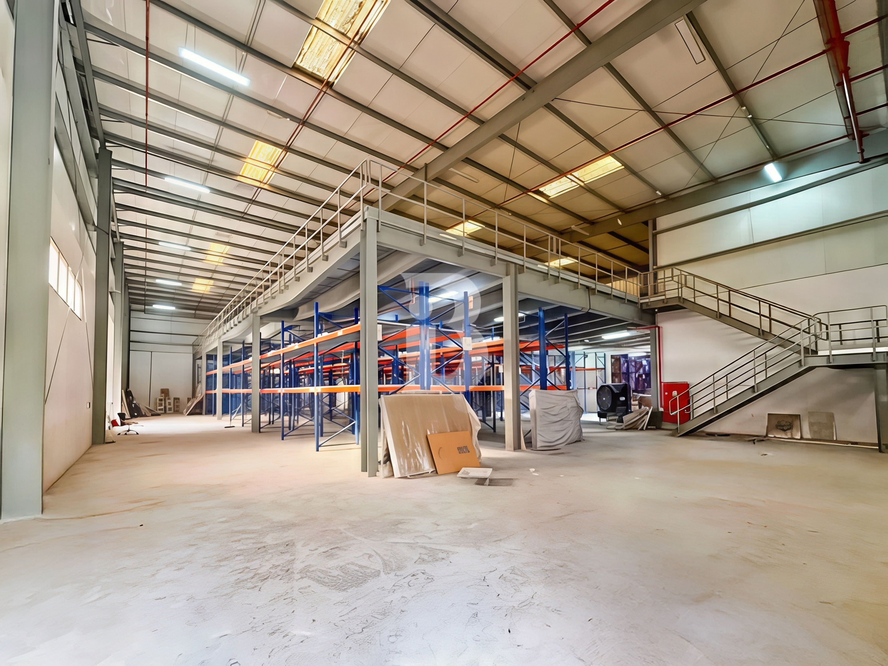 HUGE WAREHOUSE | 17850 SQFT | INCLUDING MEZANINE