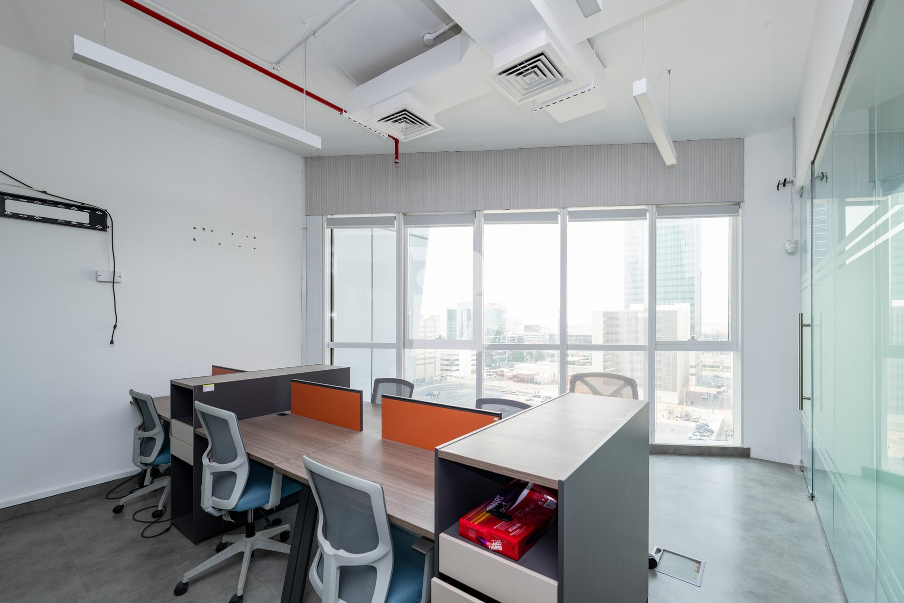 Fully Fitted|Furnished|Prime Location|Near Metro