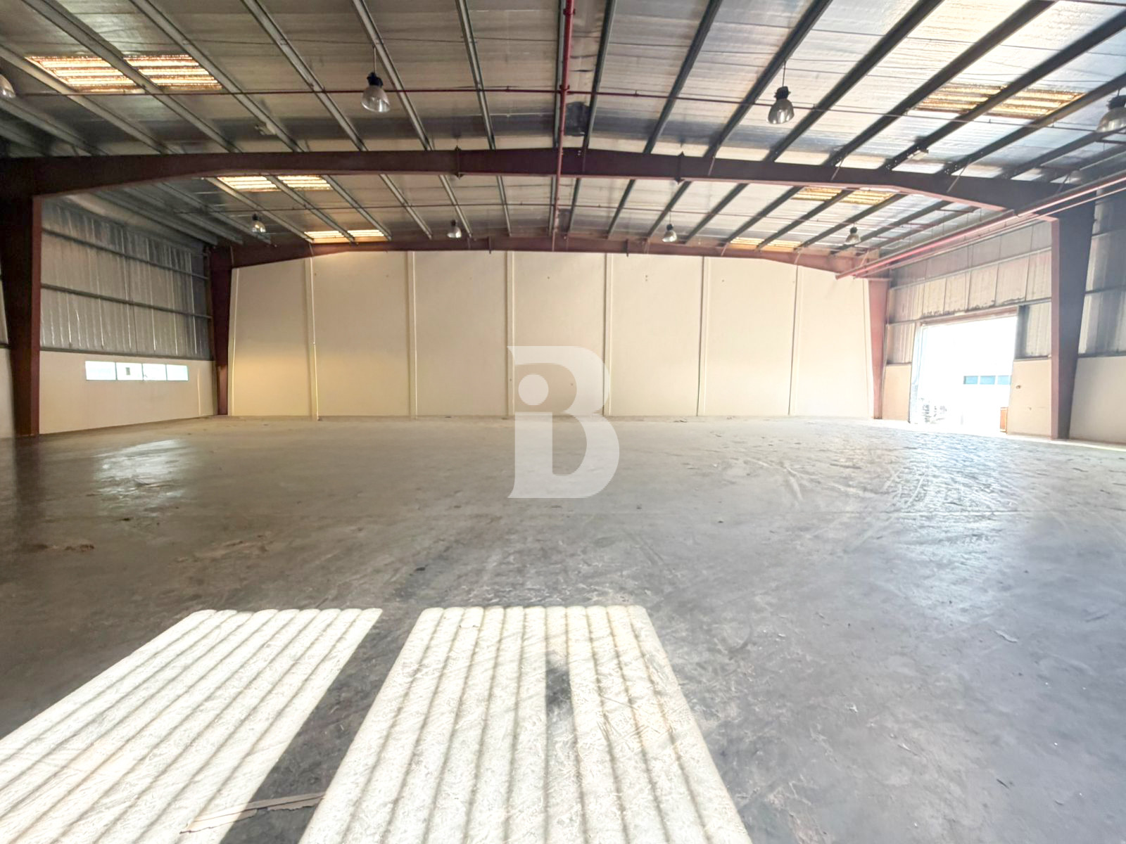 200 KW 18370 sqft Warehouse in DIP