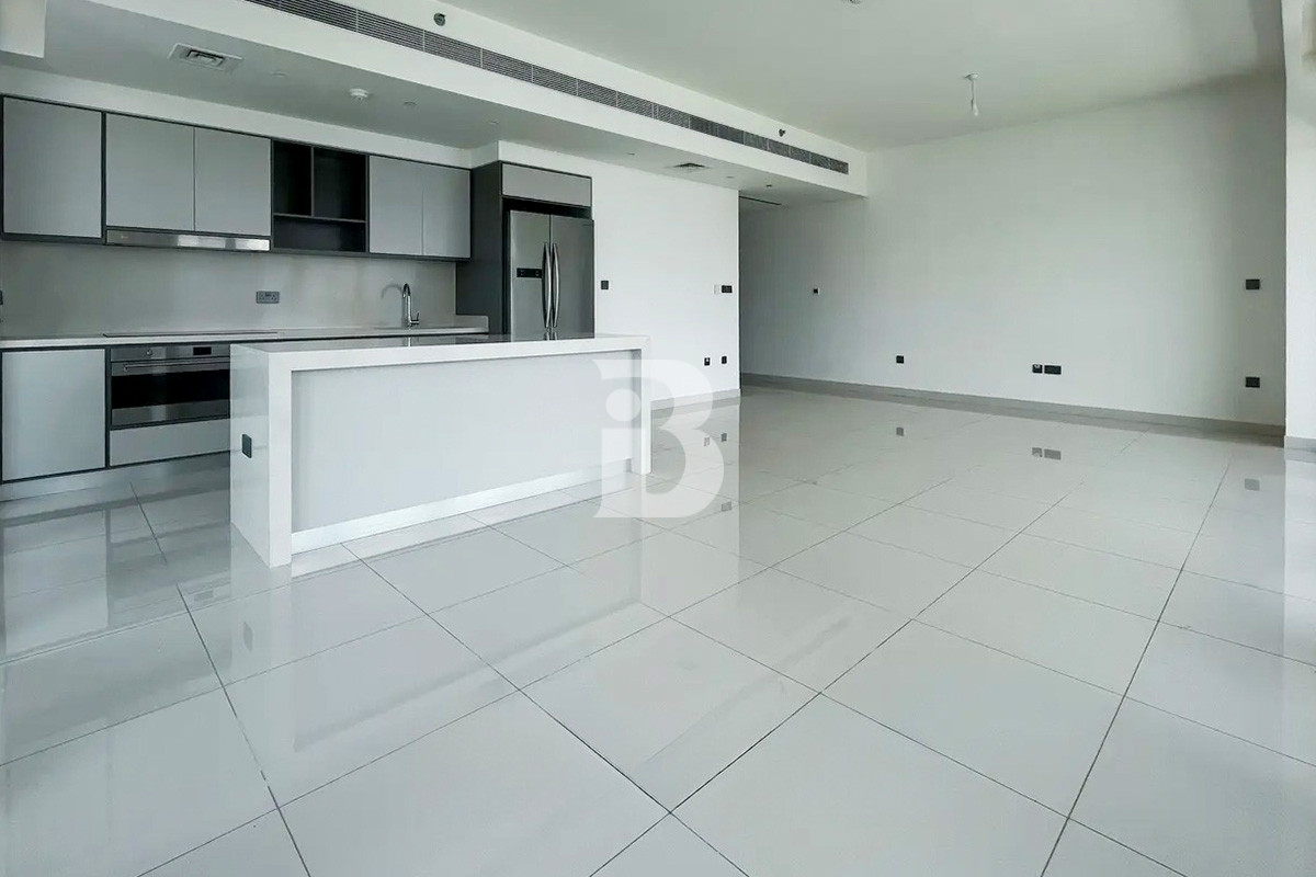 Spacious 3 Bedroom | Sea Views | Brand new