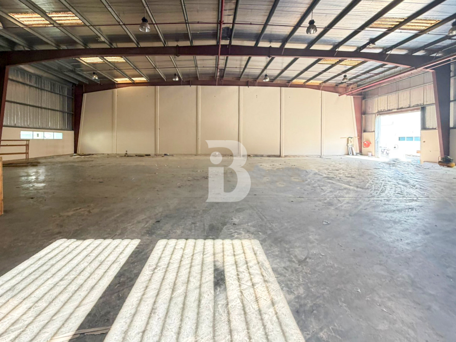 93 kW 9687 Sqft Warehouse in DIP