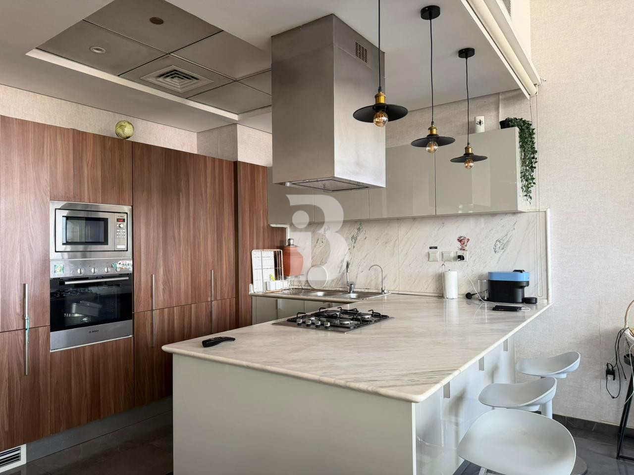 HIGH FLOOR|VASTU|3BRPLUS MAIDS|FULLY FURNISHED