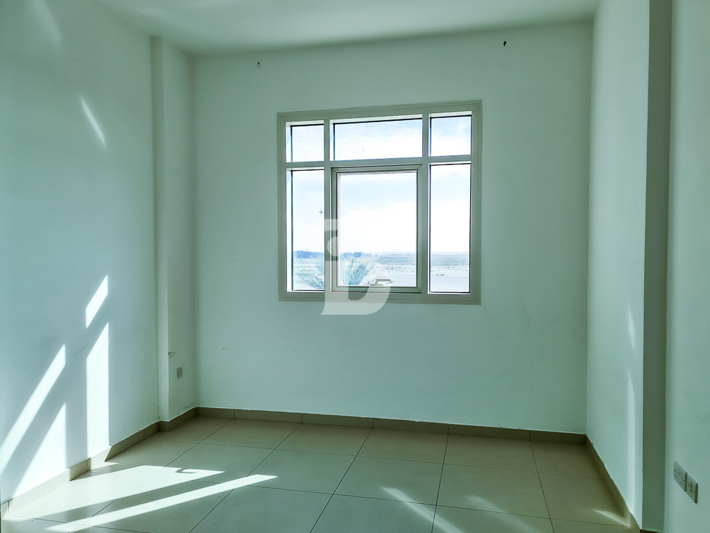 Spacious 1 BR with Balcony | Ready to Move