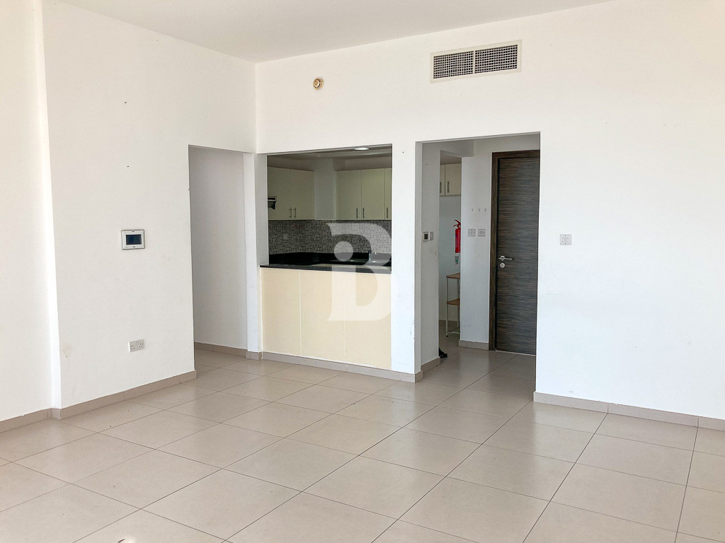 Spacious 1 BR with Balcony | Ready to Move