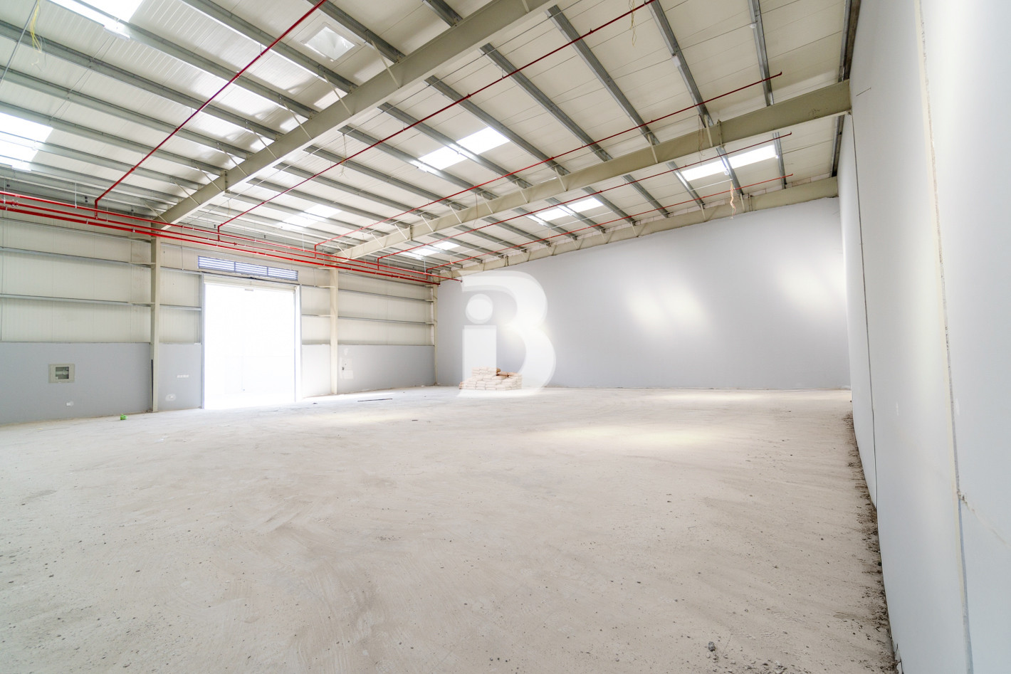 Vacant warehouse 25kw | DIP | Warehouse | Vacant
