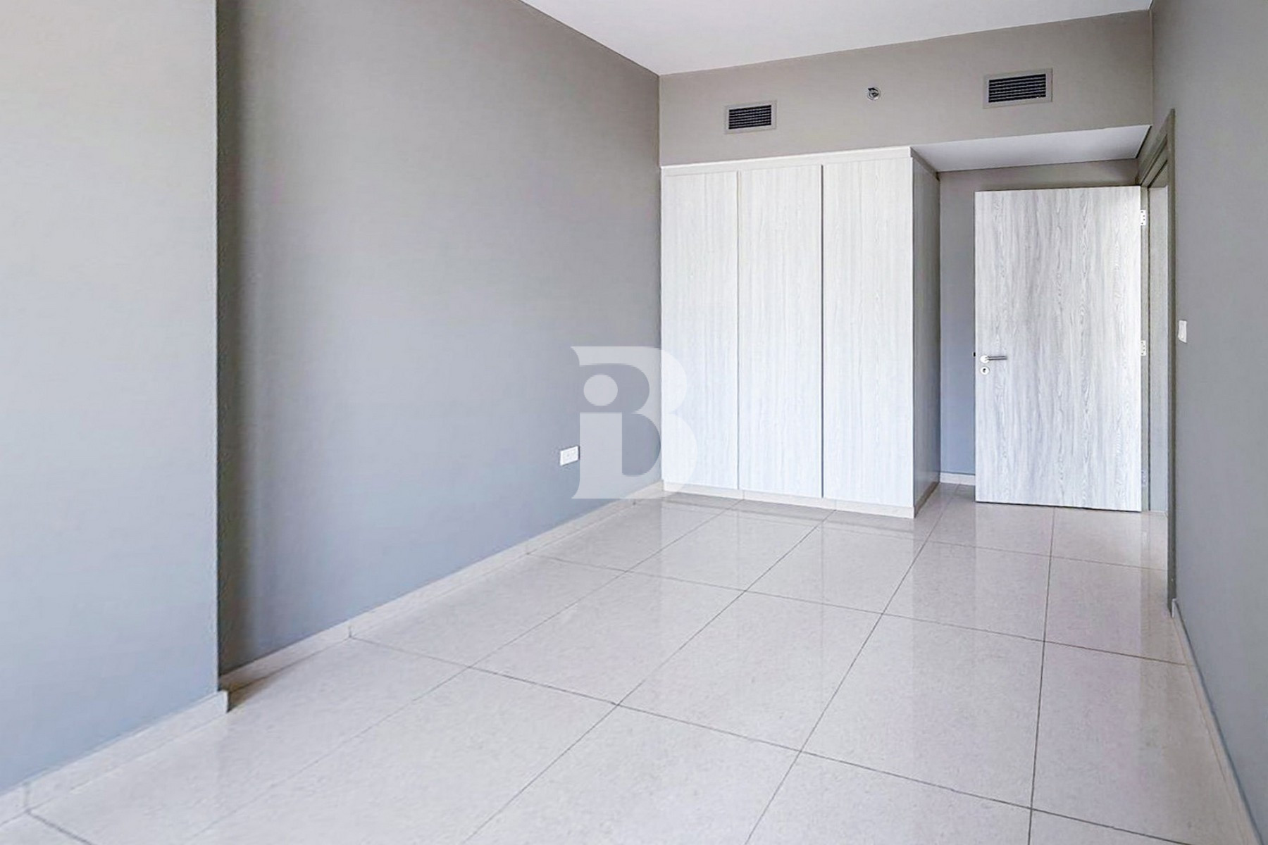 Semi-Furnished | Kitchen-equipped | Urgent Sale