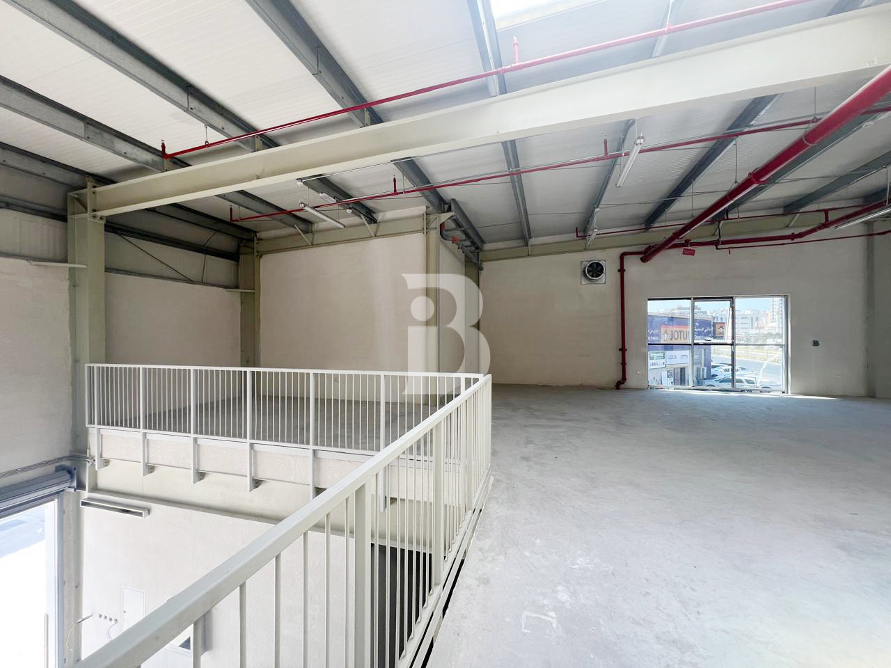 BRAND NEW WAREHOUS | MEZANINE | CLEAN NEIGHBORHOOD