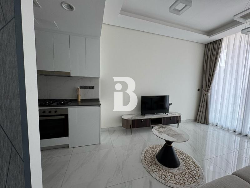 Bright and Beautiful Unit | Ready To Move In