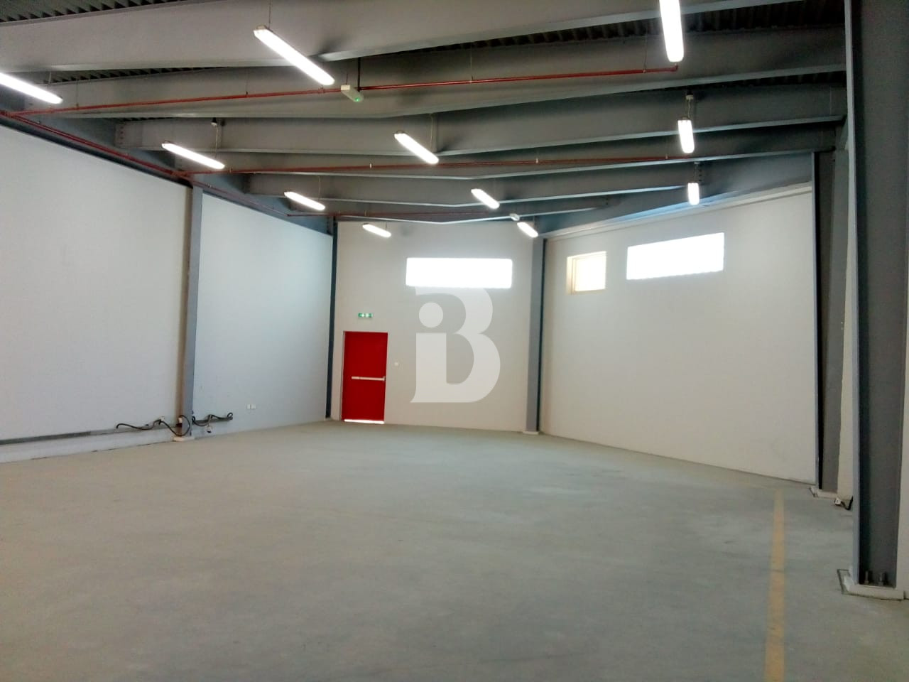 Only AED 40 psft 4370 sqft Warehouse|Jebel Ali 1