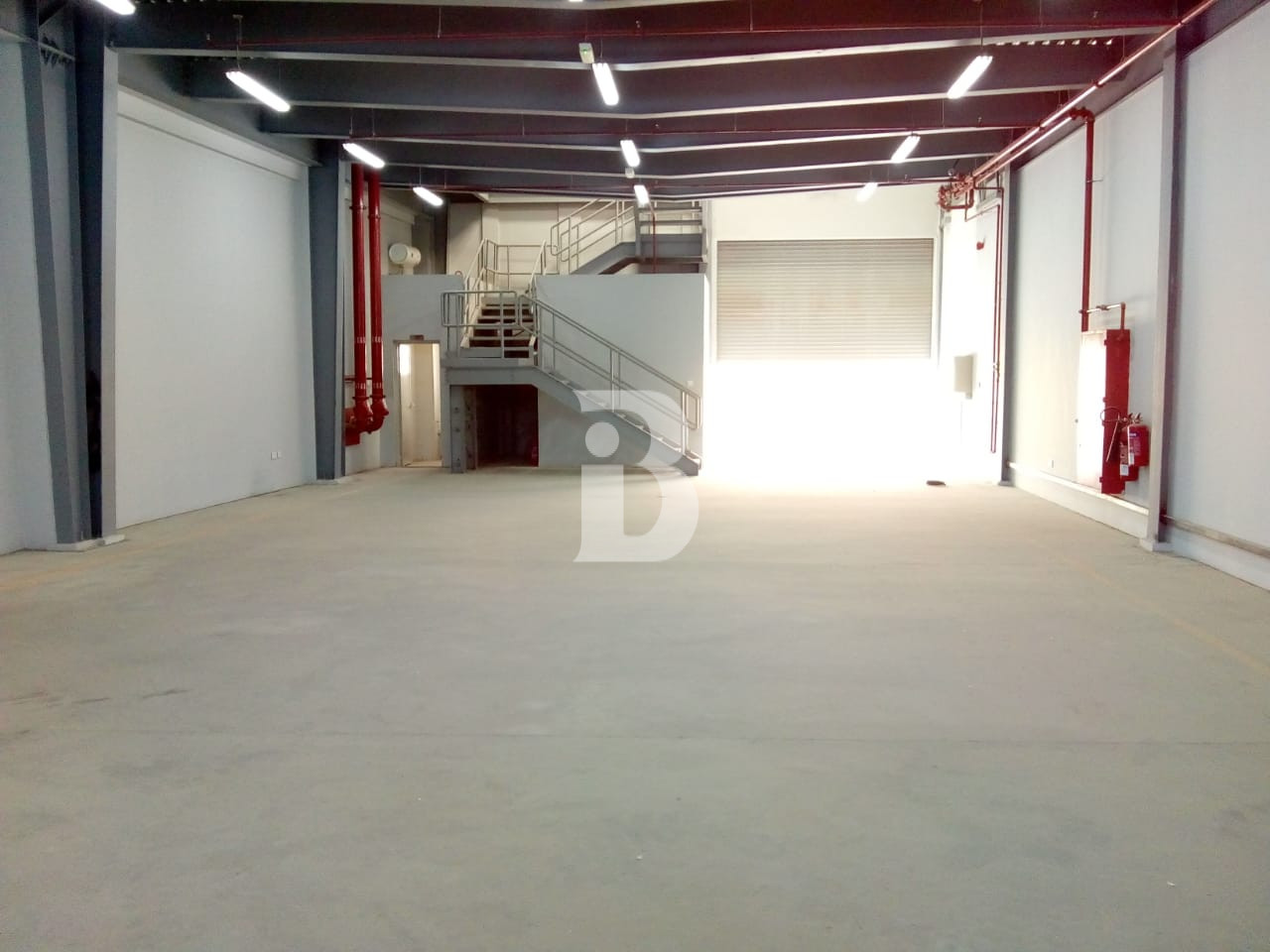 AED 40/sqft Only 4054 Sqft Warehouse in Jebel Ali