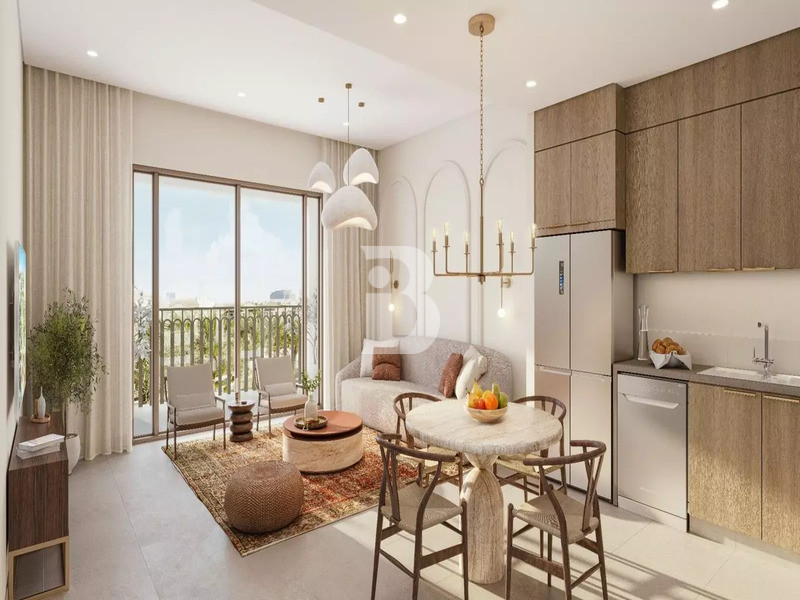 Low Premium | Granada 2 | Balcony