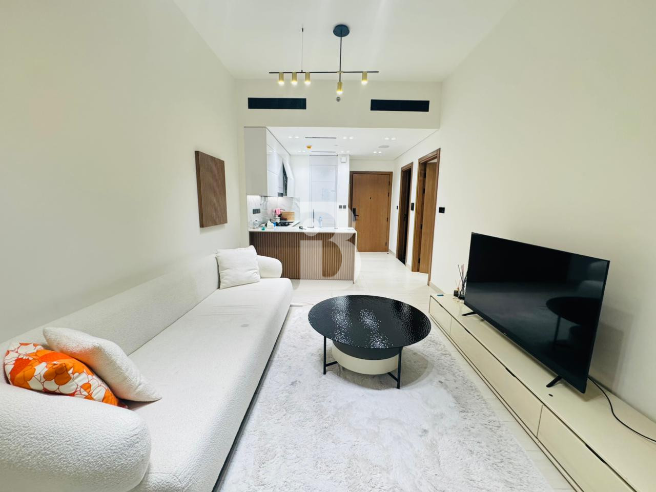 Elegant 1BR | Furnished | High Floor | JVC