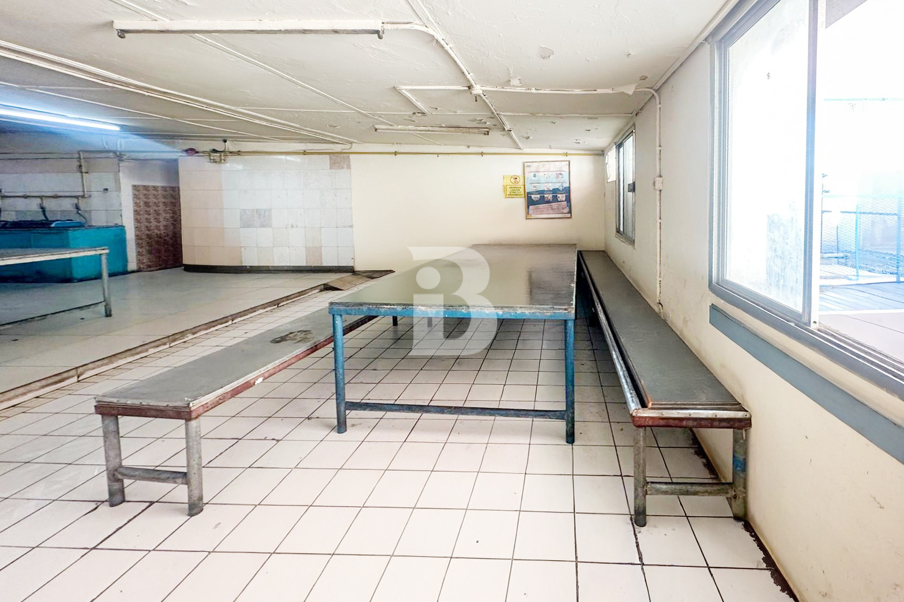 VACANT SOON  | 2 BLOCKS | 1094 PAX CAPACITY