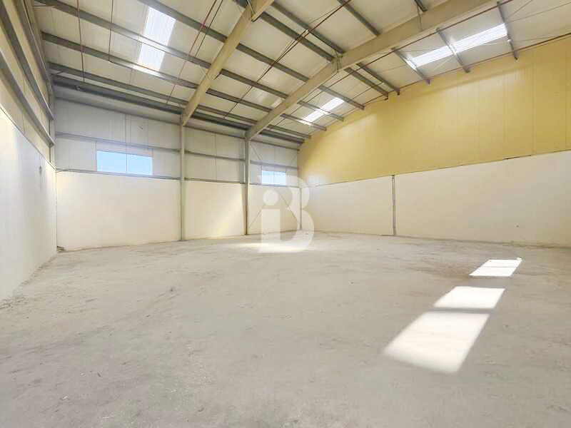 Prime Area Warehouse | Move-In Ready | Spacious
