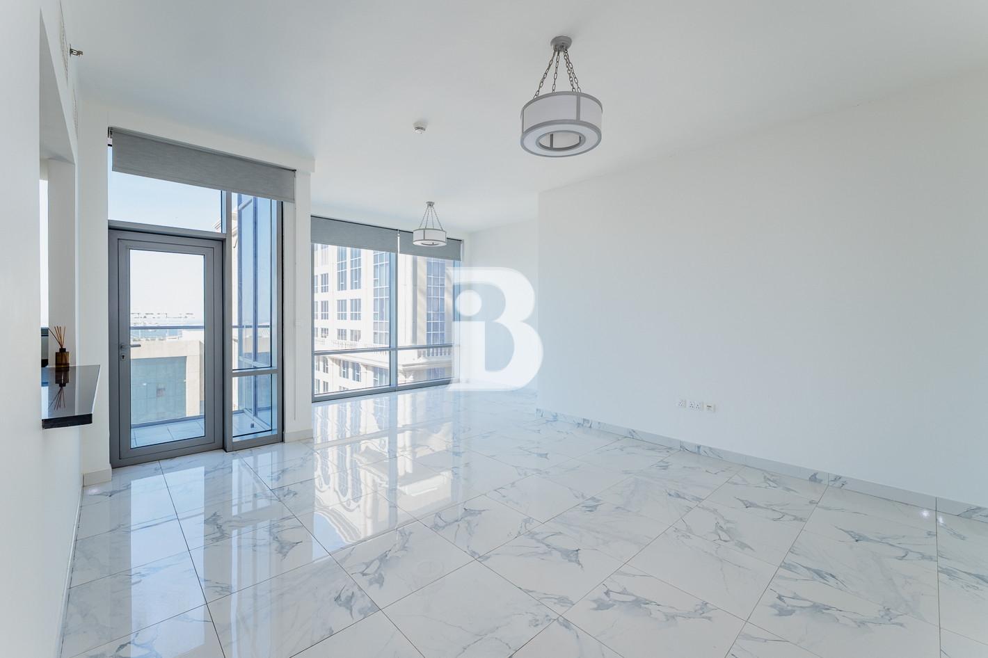 Spacious 3BR with Maids | Stunning Canal Views