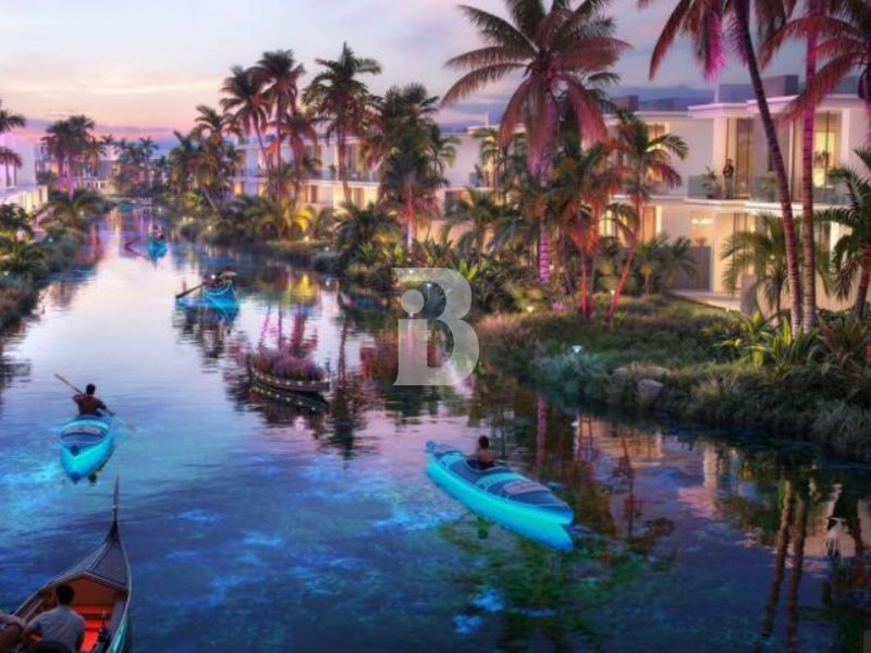 Lagoon Facing TH | Private Gardens | Expansive