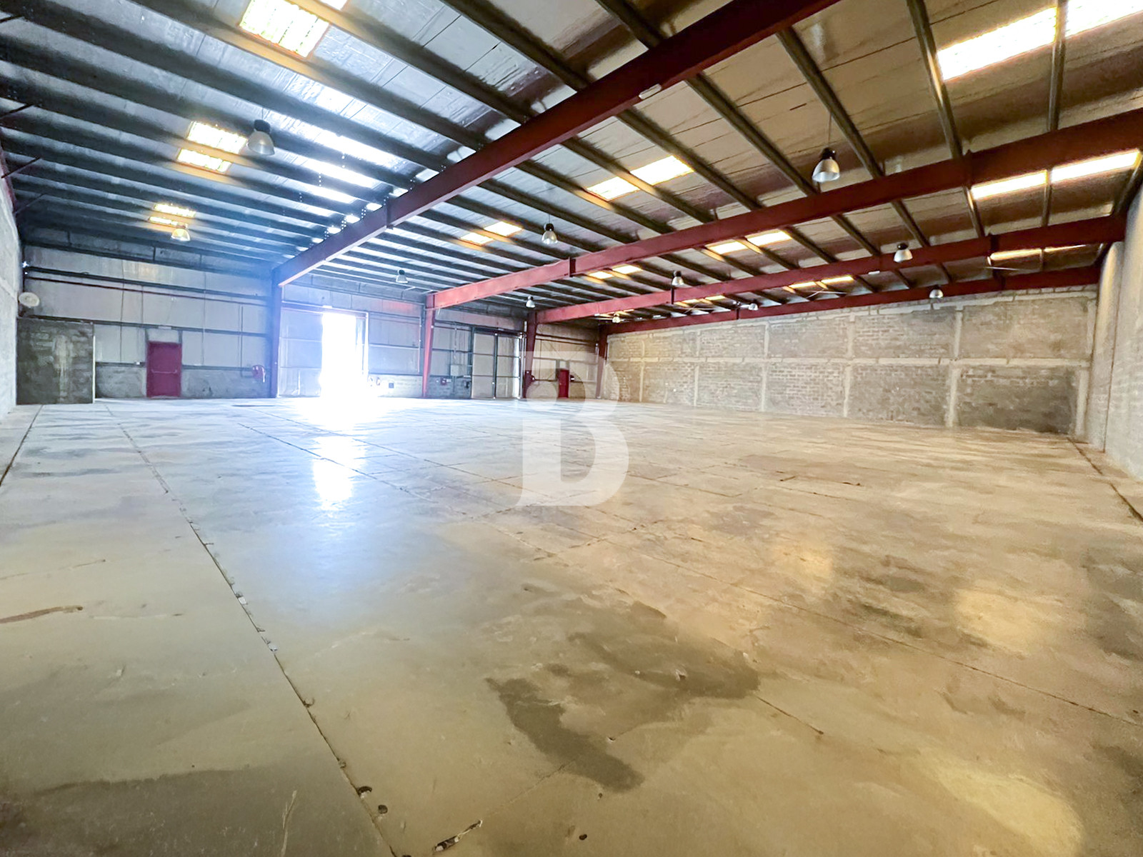 8400 Sqft warehouse in DIP | Spacious Layout