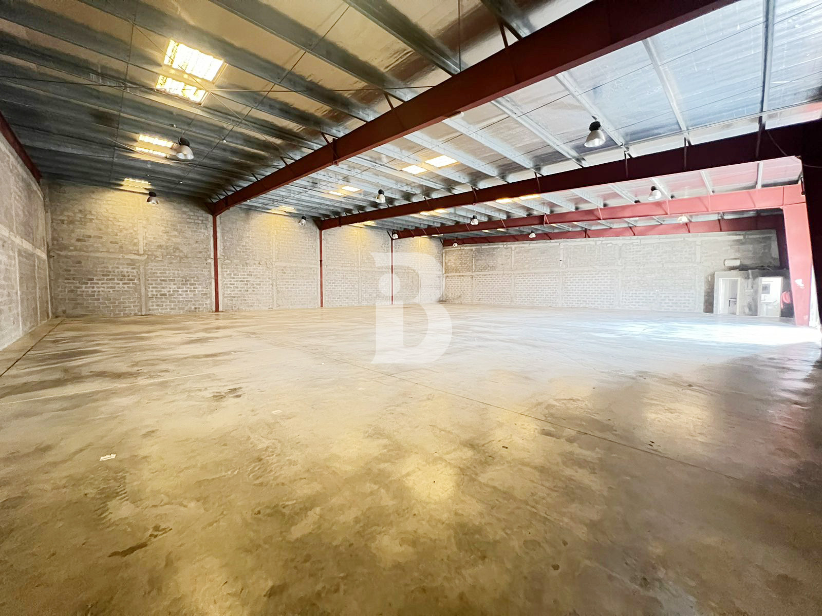 8400 Sqft warehouse in DIP | Spacious Layout