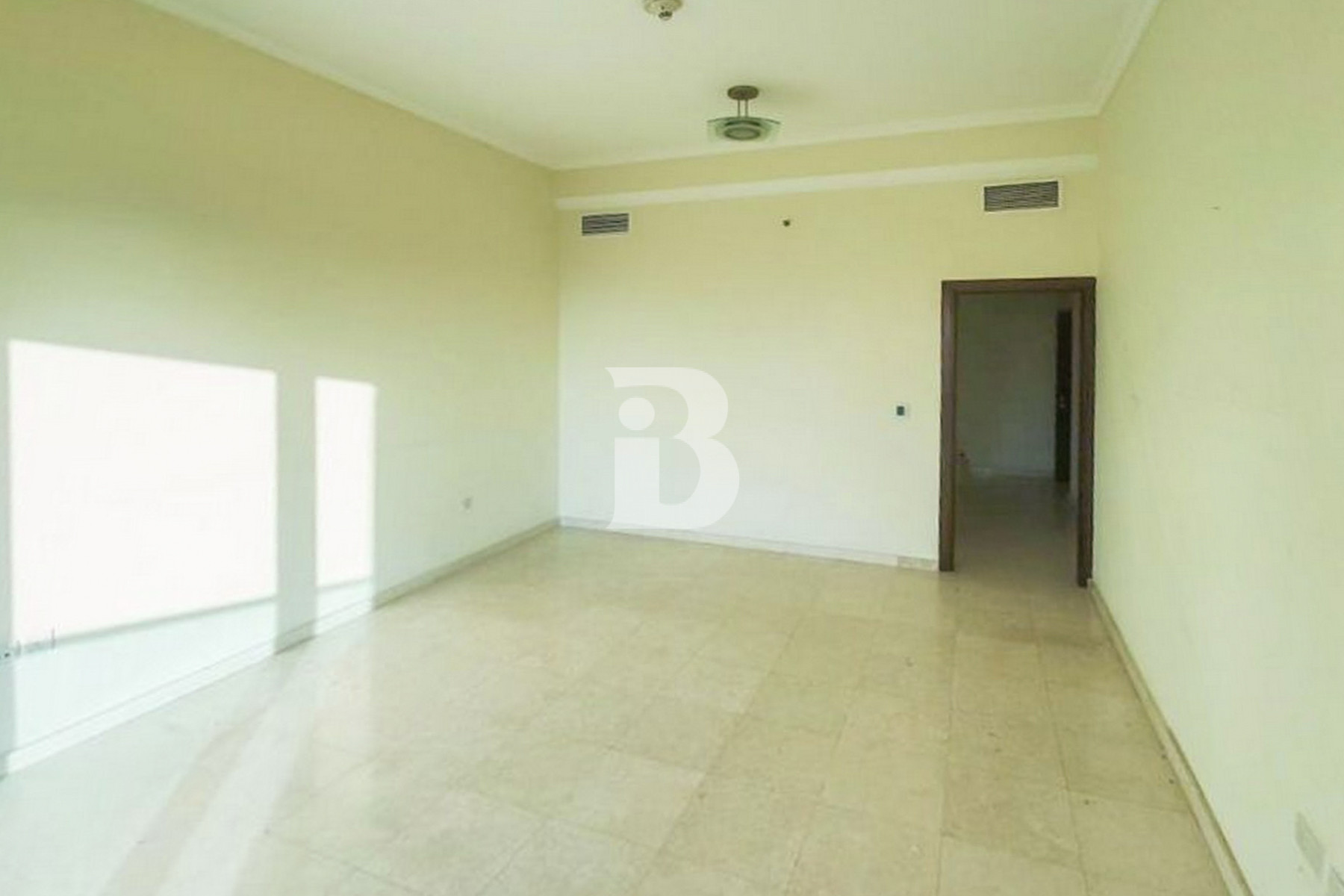 Huge 3BR Maid Study | Full Lake View | Vacant