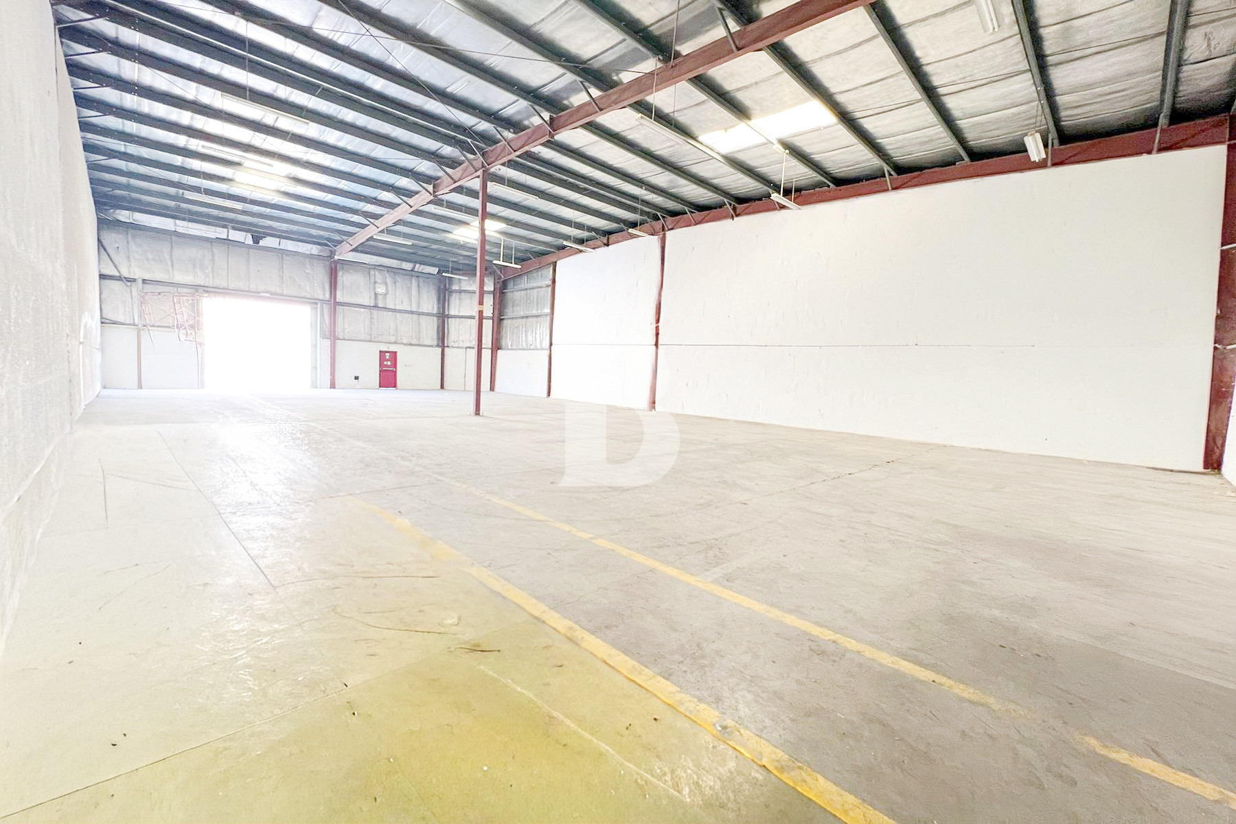 4450 sqft | Warehouse in DIP for storage