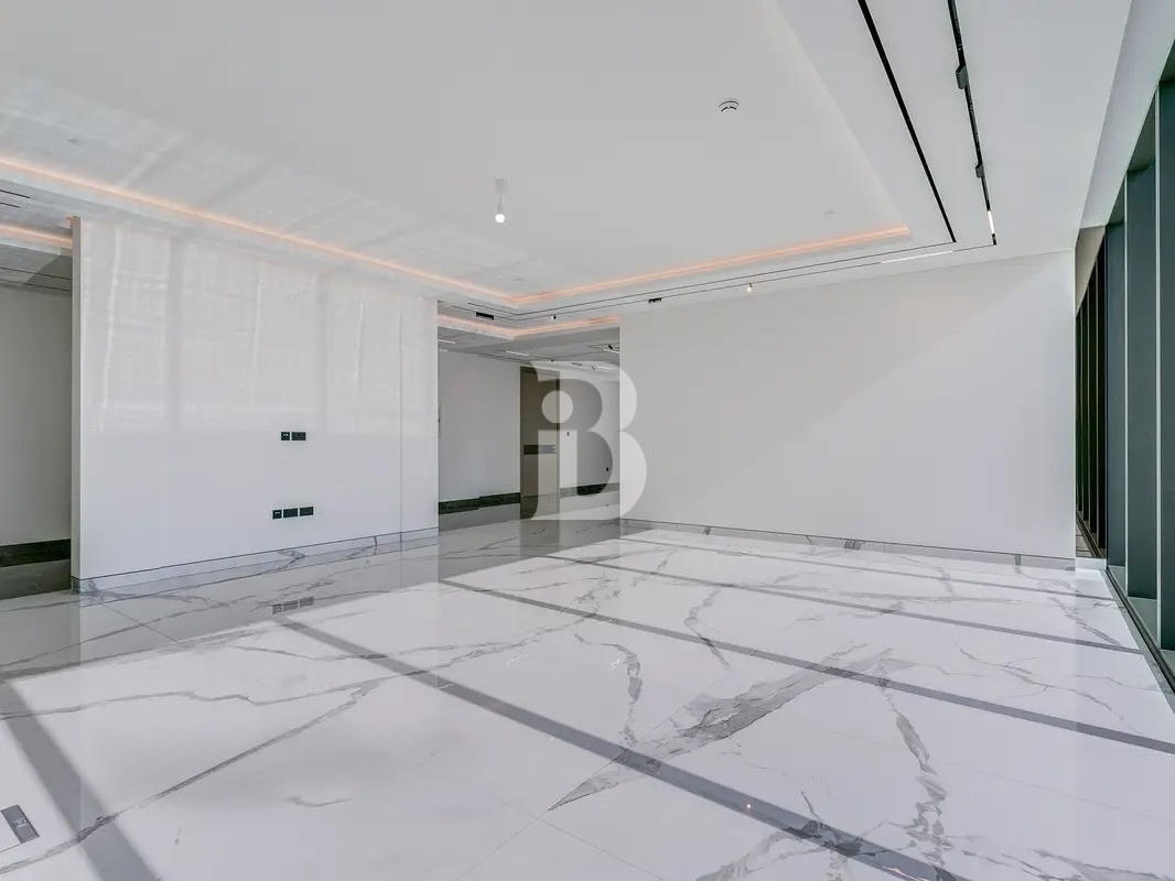 OPEN TO OFFERS I MOTIVATED SALE I VACANT