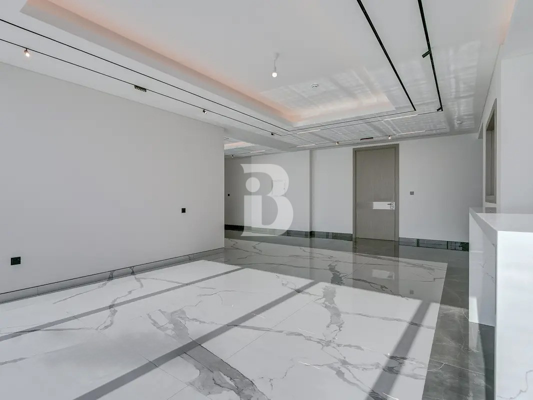 OPEN TO OFFERS I MOTIVATED SALE I VACANT